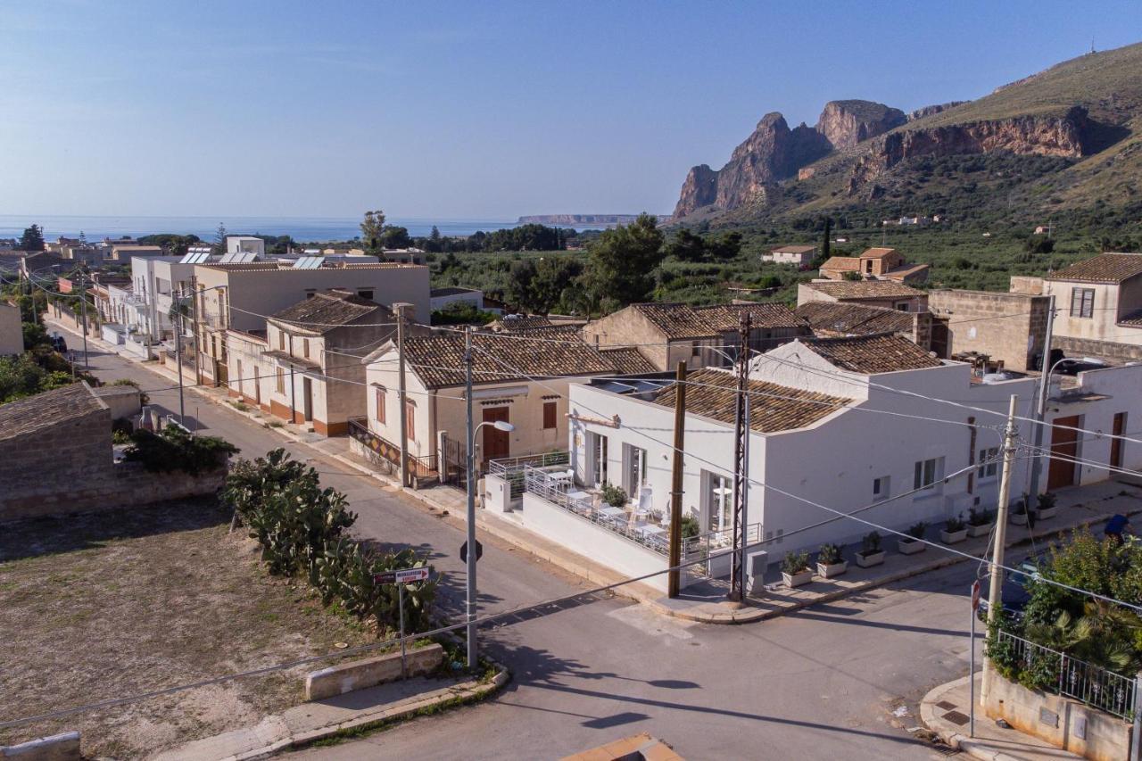 فندق Butiko كاستيلوزو المظهر الخارجي الصورة